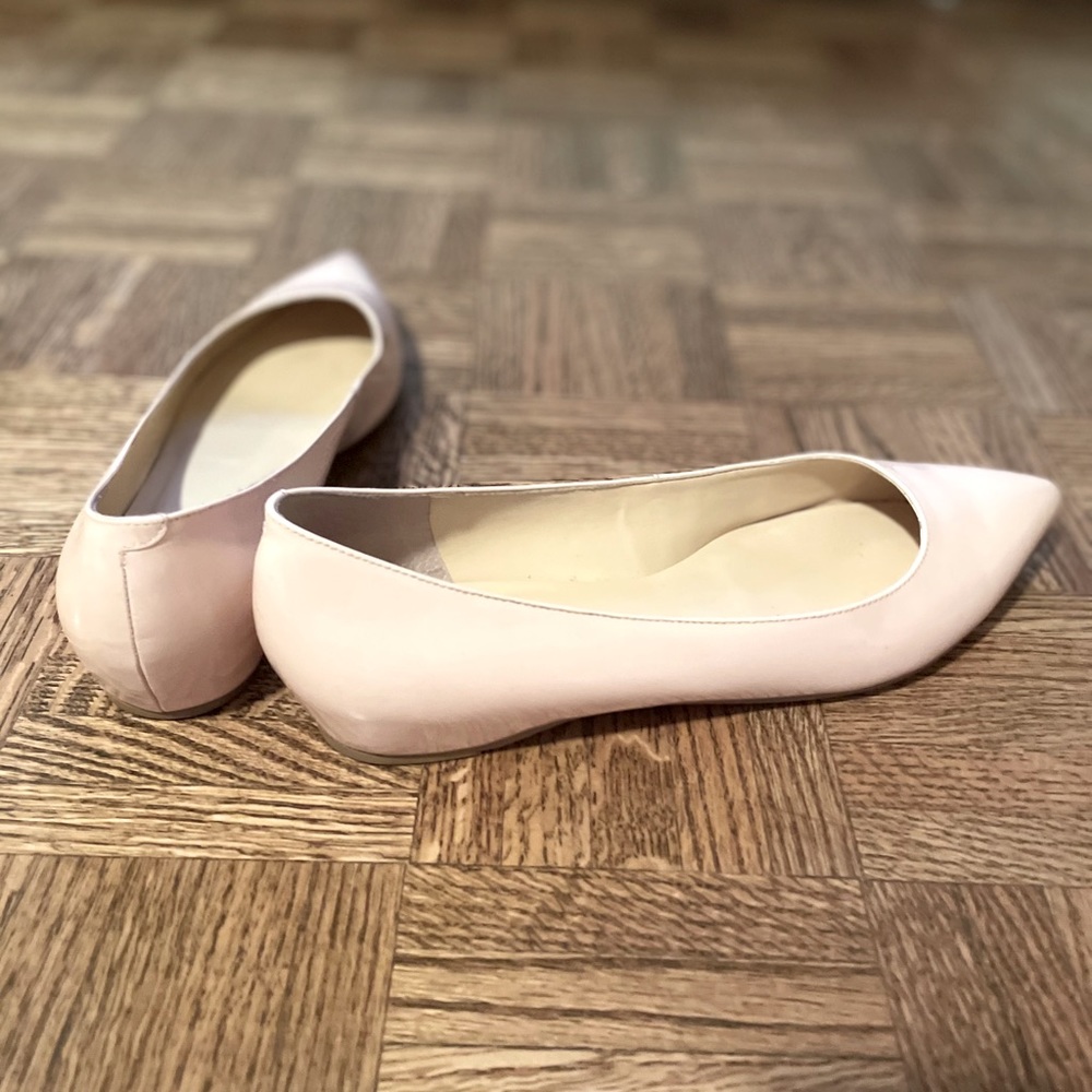 Patent leather ballet pink heeled flats